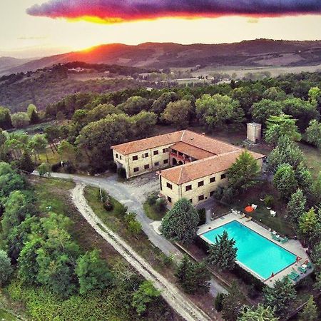 Yellowstone In Chianti Resort E Pool Сан-Джиминьяно Экстерьер фото